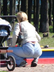 Intense bi fuck in the courtyard